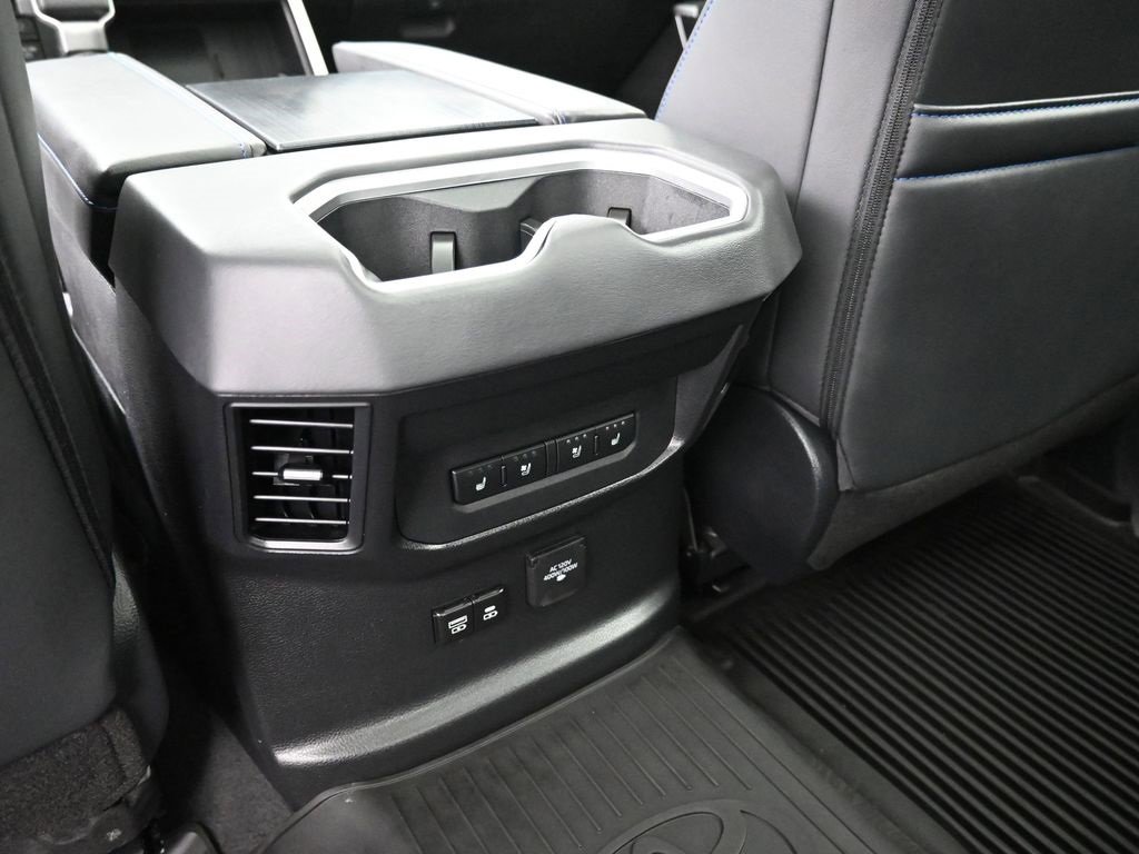 Used 2025 Toyota Tundra Platinum image 35