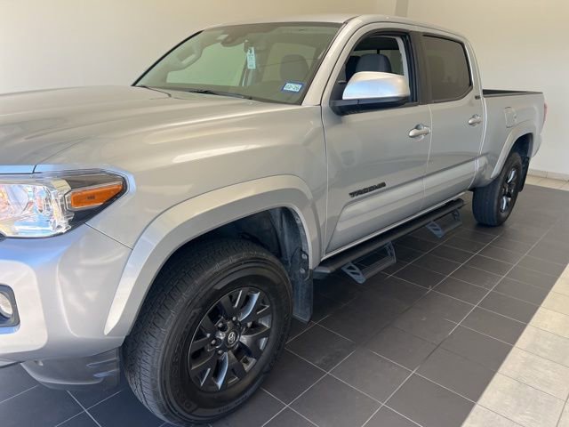 Used 2023 Toyota Tacoma SR5 image 2