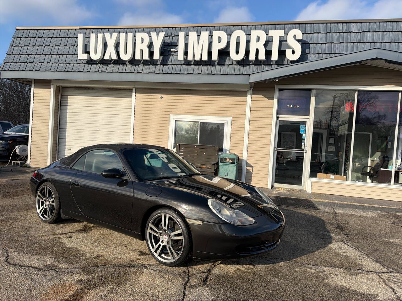 Used 2000 Porsche 911 Carrera RWD image 2