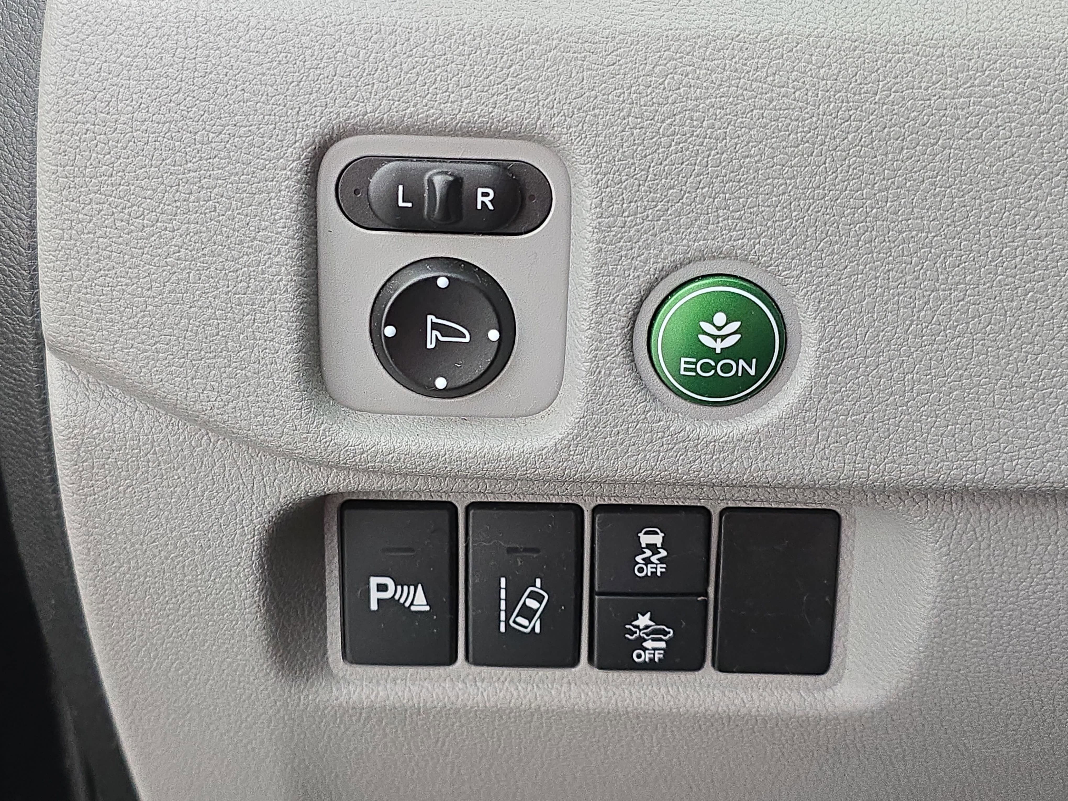 Used 2016 Honda Pilot Touring image 27