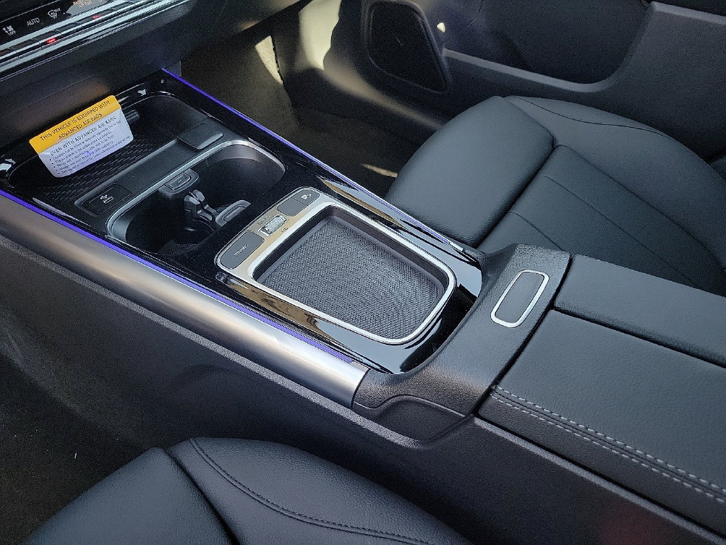 Used 2025 Mercedes-Benz GLA 250 image 25