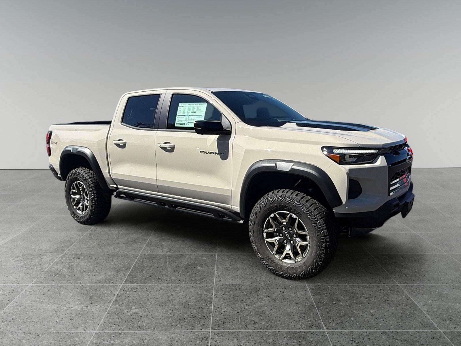 New 2026 Chevrolet Colorado ZR2 w/ Technology Package AWD/4WD image 7