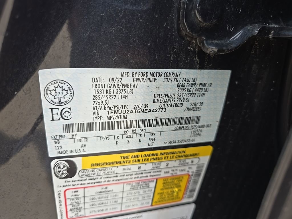 Used 2022 Ford Expedition Limited w/ Equipment Group 304A AWD/4WD image 12