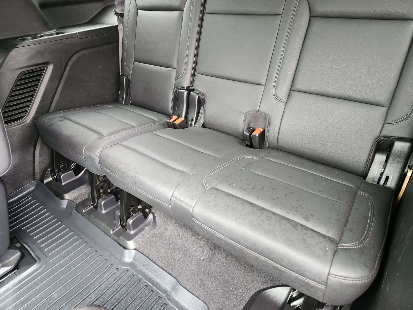 Used 2022 Chevrolet Tahoe Z71 w/ Luxury Package image 31