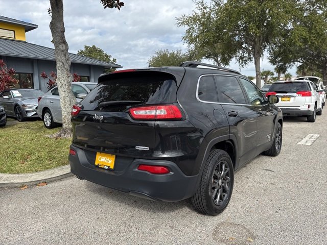 Used 2016 Jeep Cherokee Latitude w/ Comfort/Convenience Group image 7