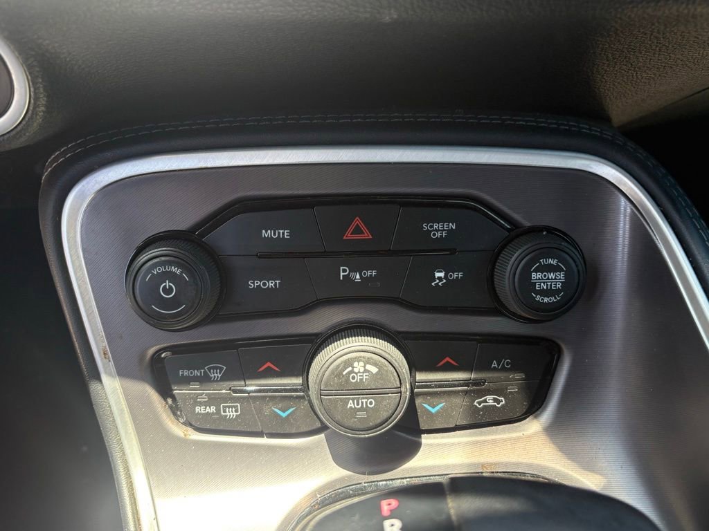 Used 2021 Dodge Challenger R/T w/ Blacktop Package RWD image 17