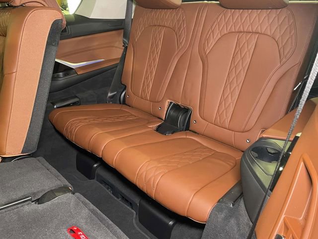 Used 2022 BMW X7 xDrive40i w/ Premium Package image 20