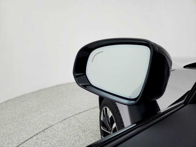 New 2026 Volvo XC60 B5 Plus w/ Protection Package Premier image 19