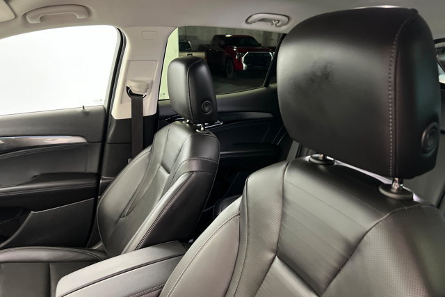 Used 2024 Buick Envision Preferred AWD/4WD image 16