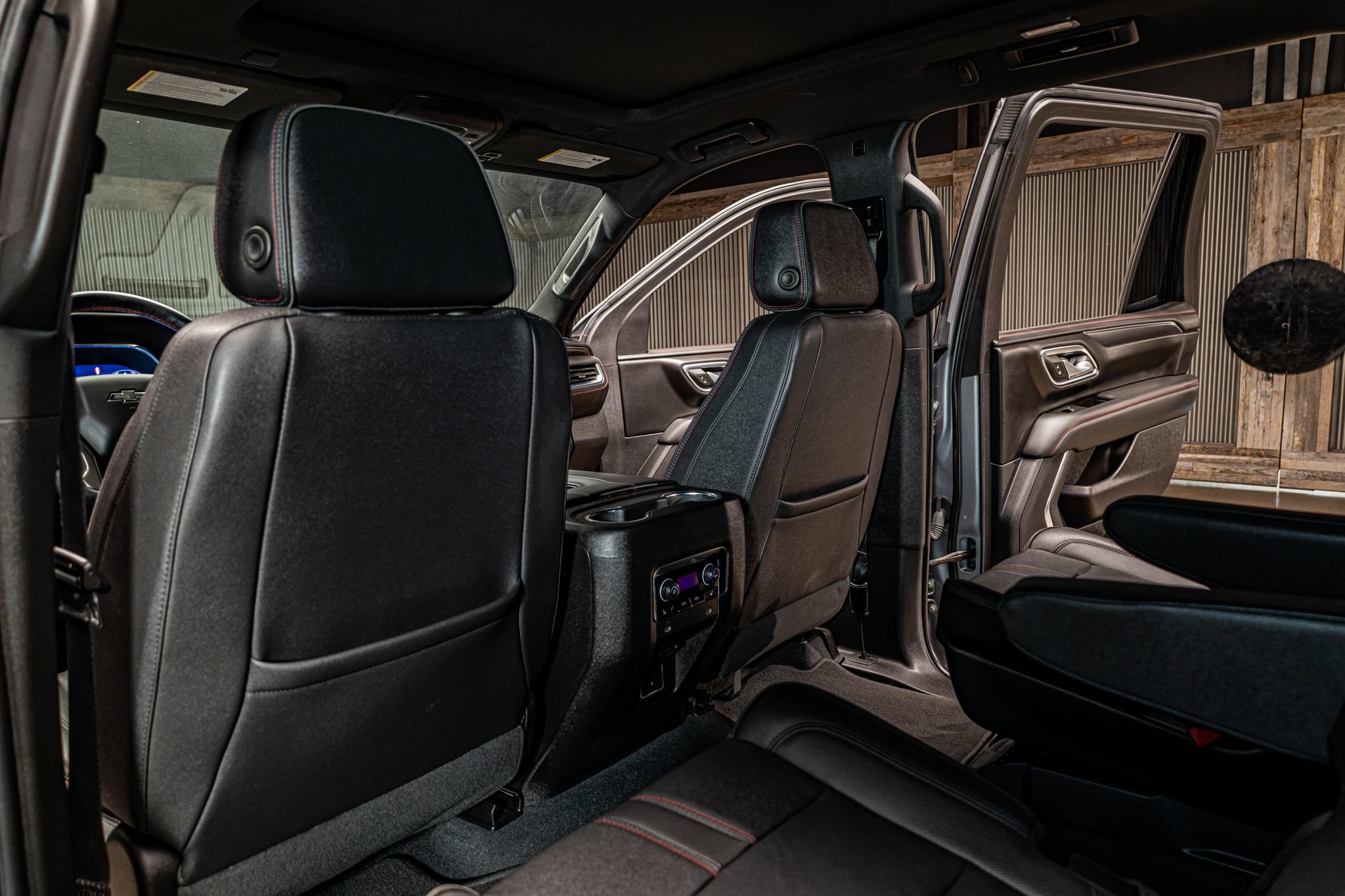 Used 2023 Chevrolet Tahoe RST w/ Luxury Package AWD/4WD image 23