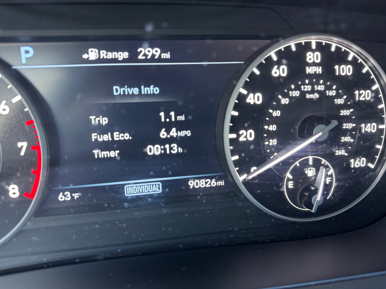 Used 2017 Genesis G90 3.3T Premium image 11