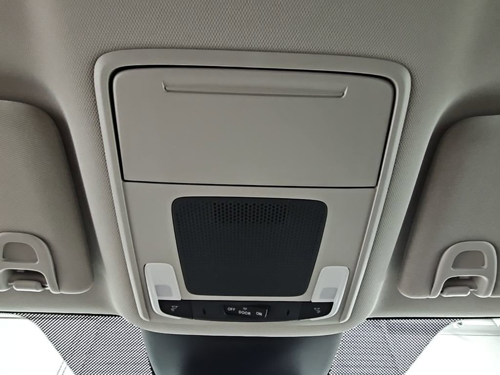 New 2025 Honda Pilot EX-L image 23