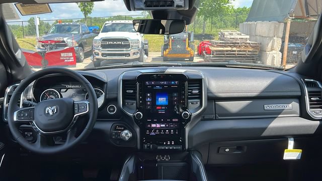 New 2026 RAM 1500 Laramie AWD/4WD image 2
