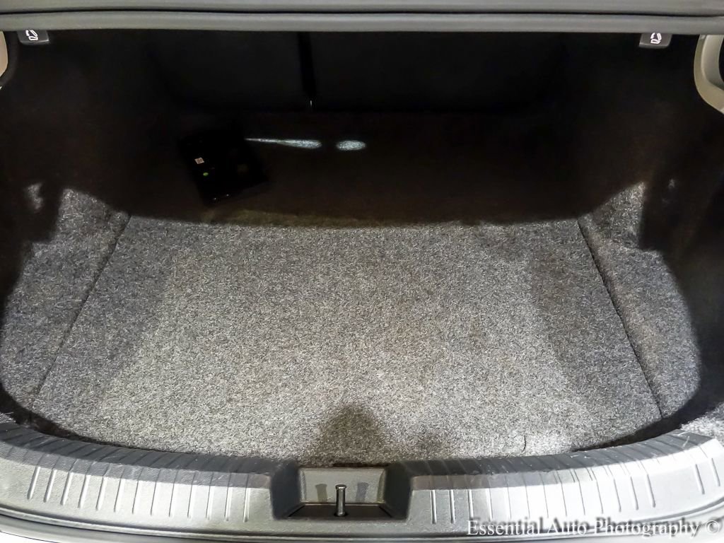 Used 2025 Volkswagen Jetta Sport FWD image 26