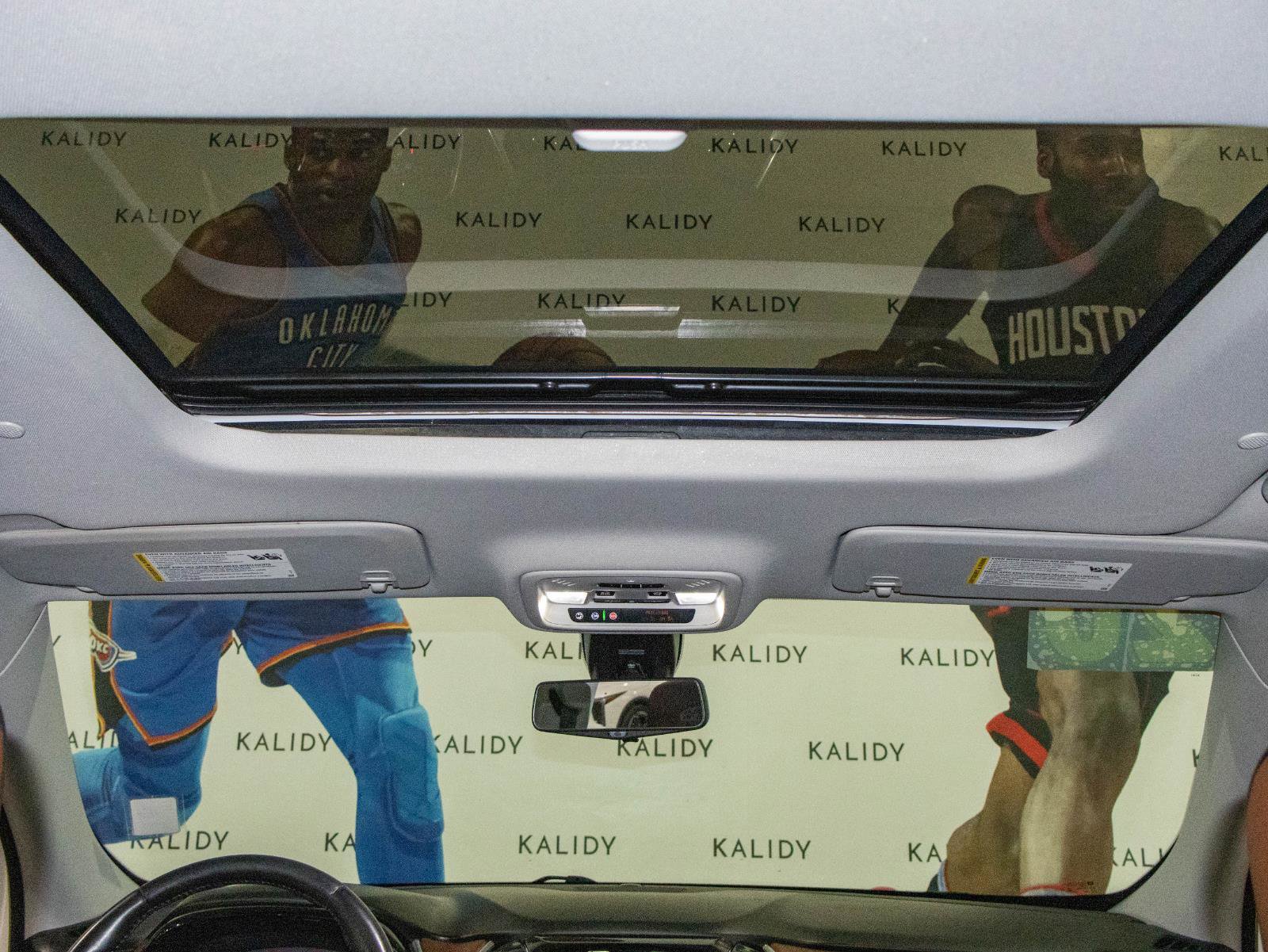 Used 2020 Chevrolet Traverse High Country image 14