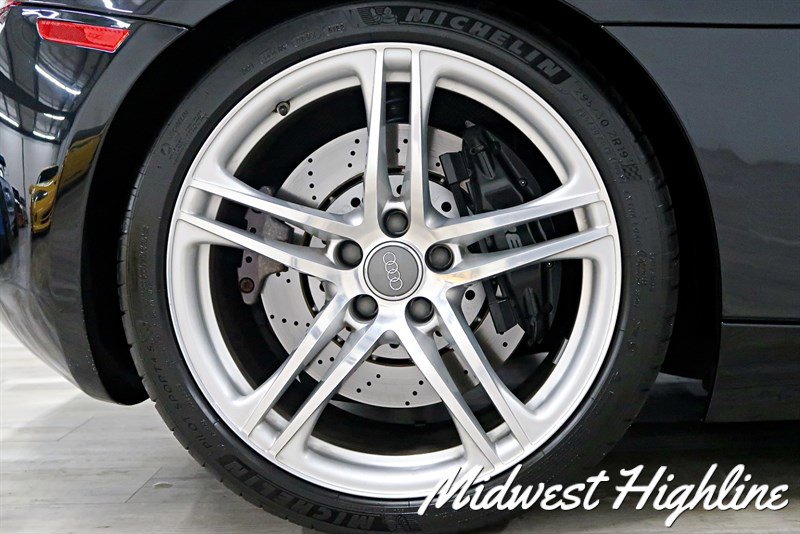 Used 2008 Audi R8 V8 image 26