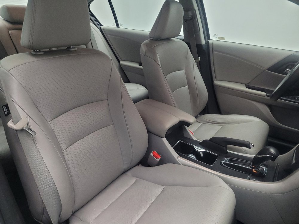 Used 2015 Honda Accord EX-L image 21
