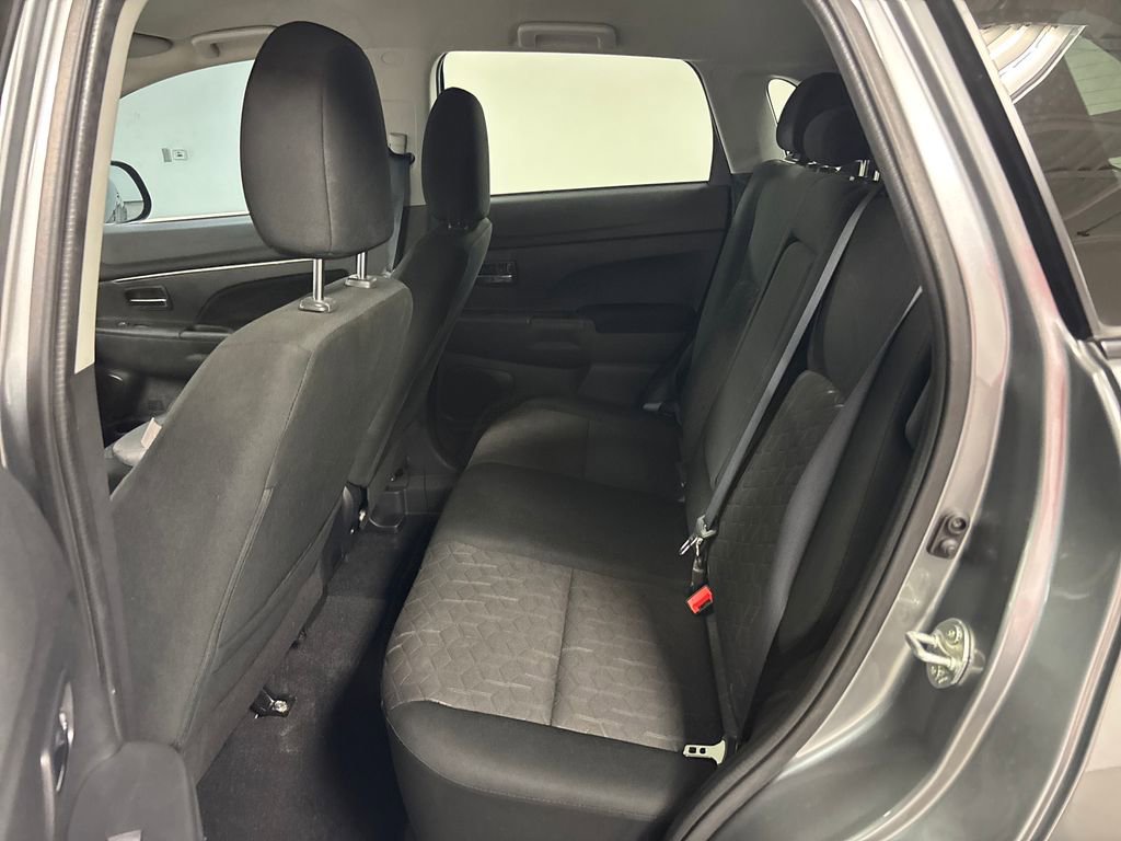 Used 2024 Mitsubishi Outlander Sport AWD image 27