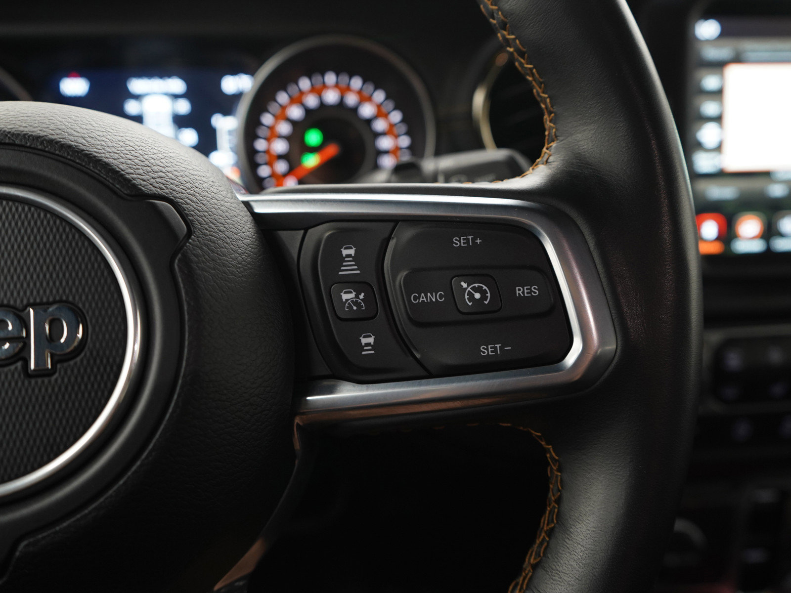 Used 2021 Jeep Wrangler Unlimited Sahara AWD/4WD image 25