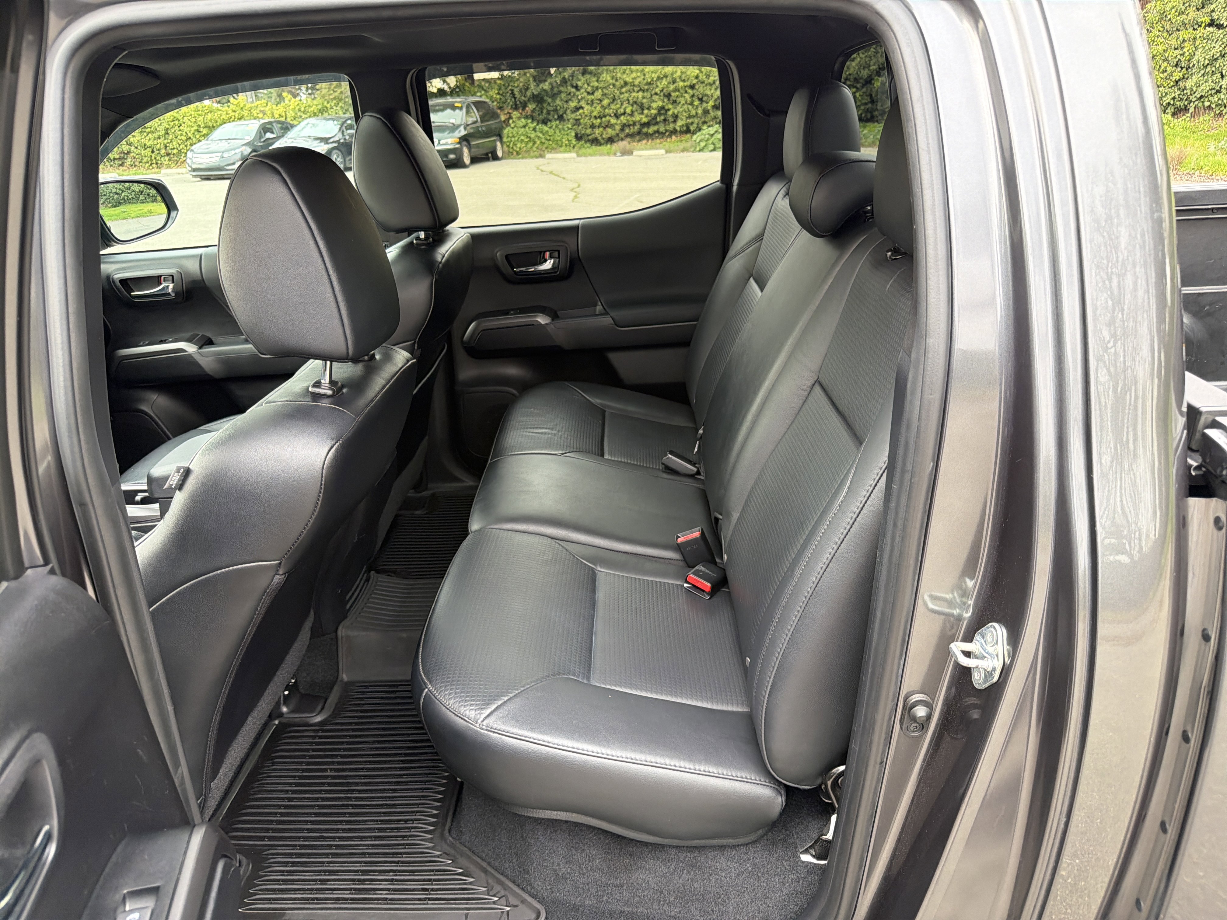 Used 2021 Toyota Tacoma TRD Off-Road image 60