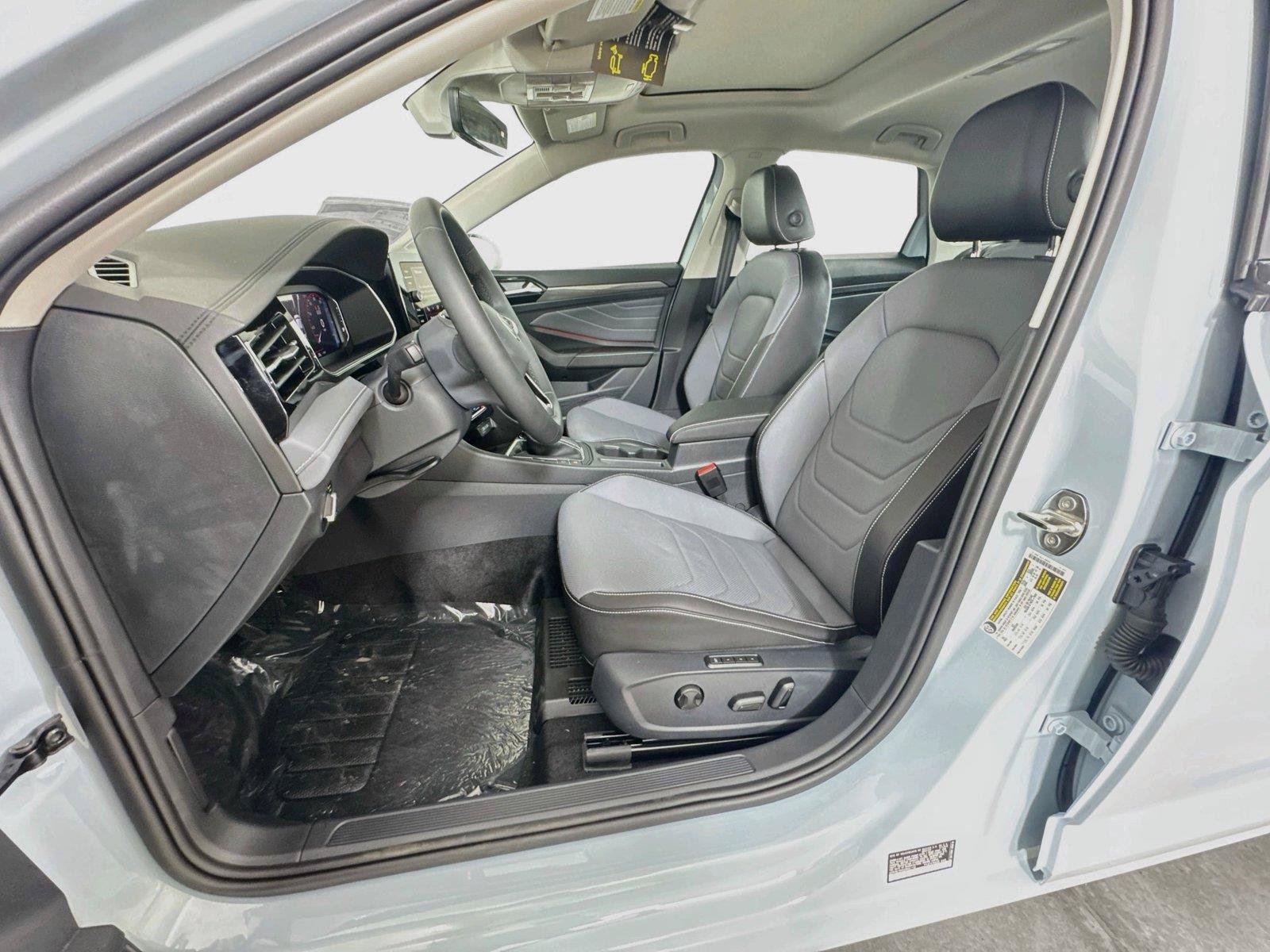 New 2027 Volkswagen Jetta SEL FWD image 21