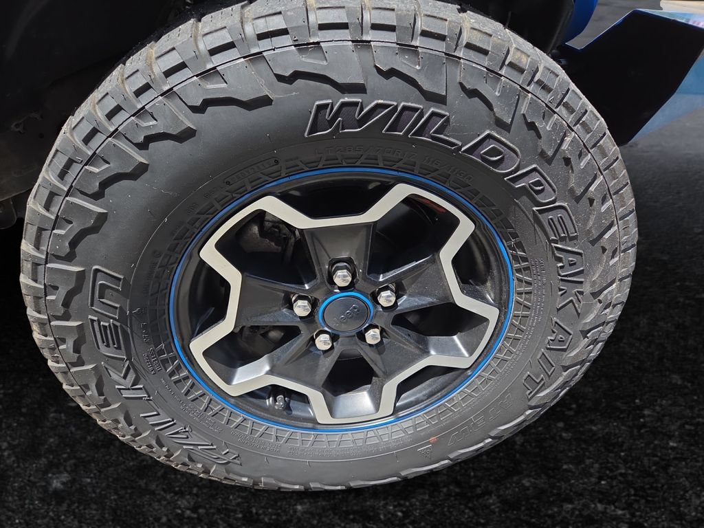 Certified 2020 Jeep Gladiator Rubicon AWD/4WD image 24