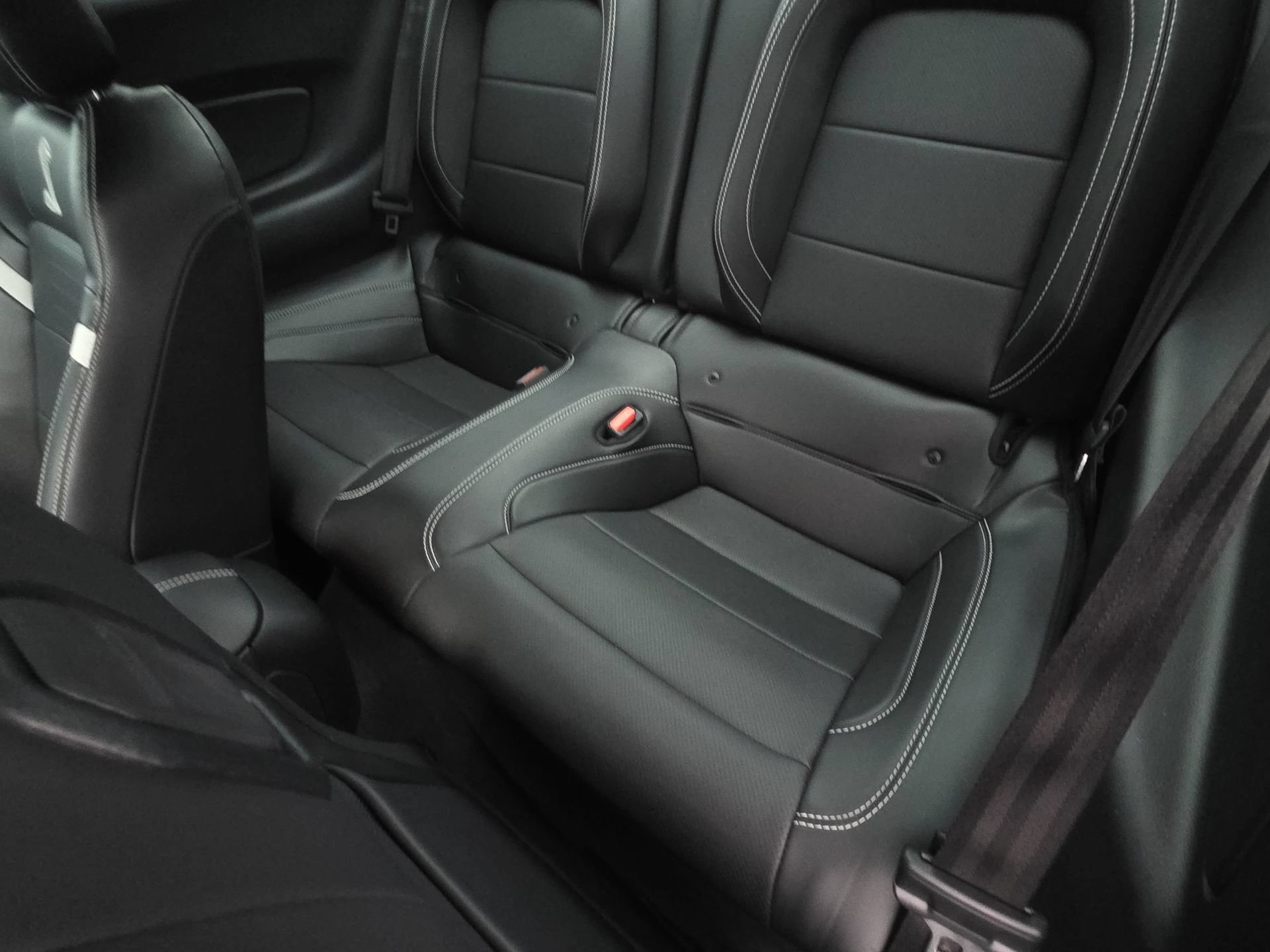Used 2022 Ford Mustang Shelby GT500 w/ Technology Package RWD image 13