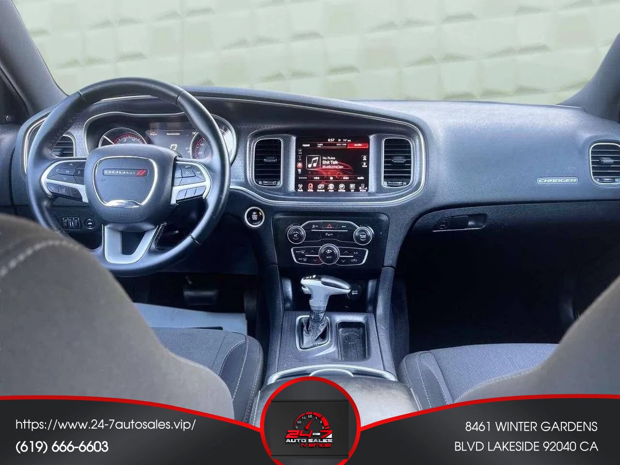 Used 2016 Dodge Charger SXT w/ Driver Confidence Group image 33