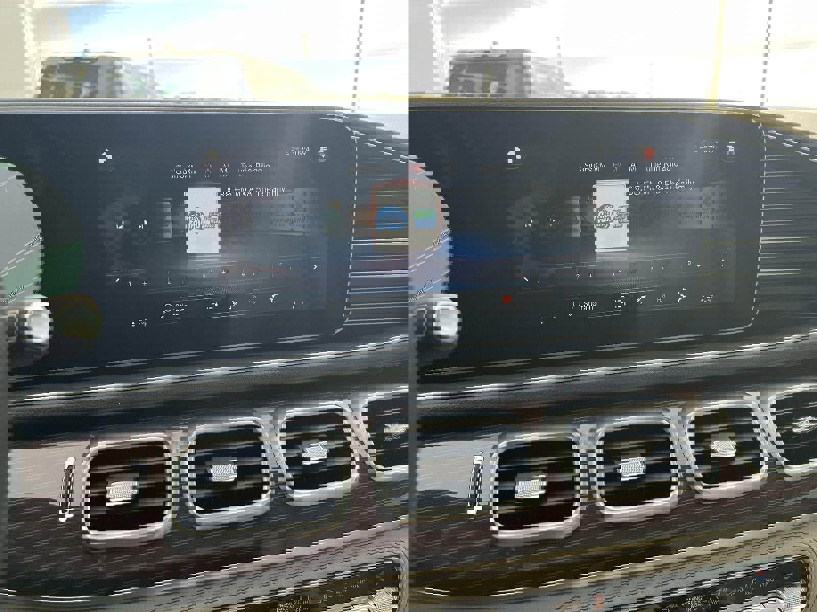 Used 2021 Mercedes-Benz GLS 580 4MATIC image 25