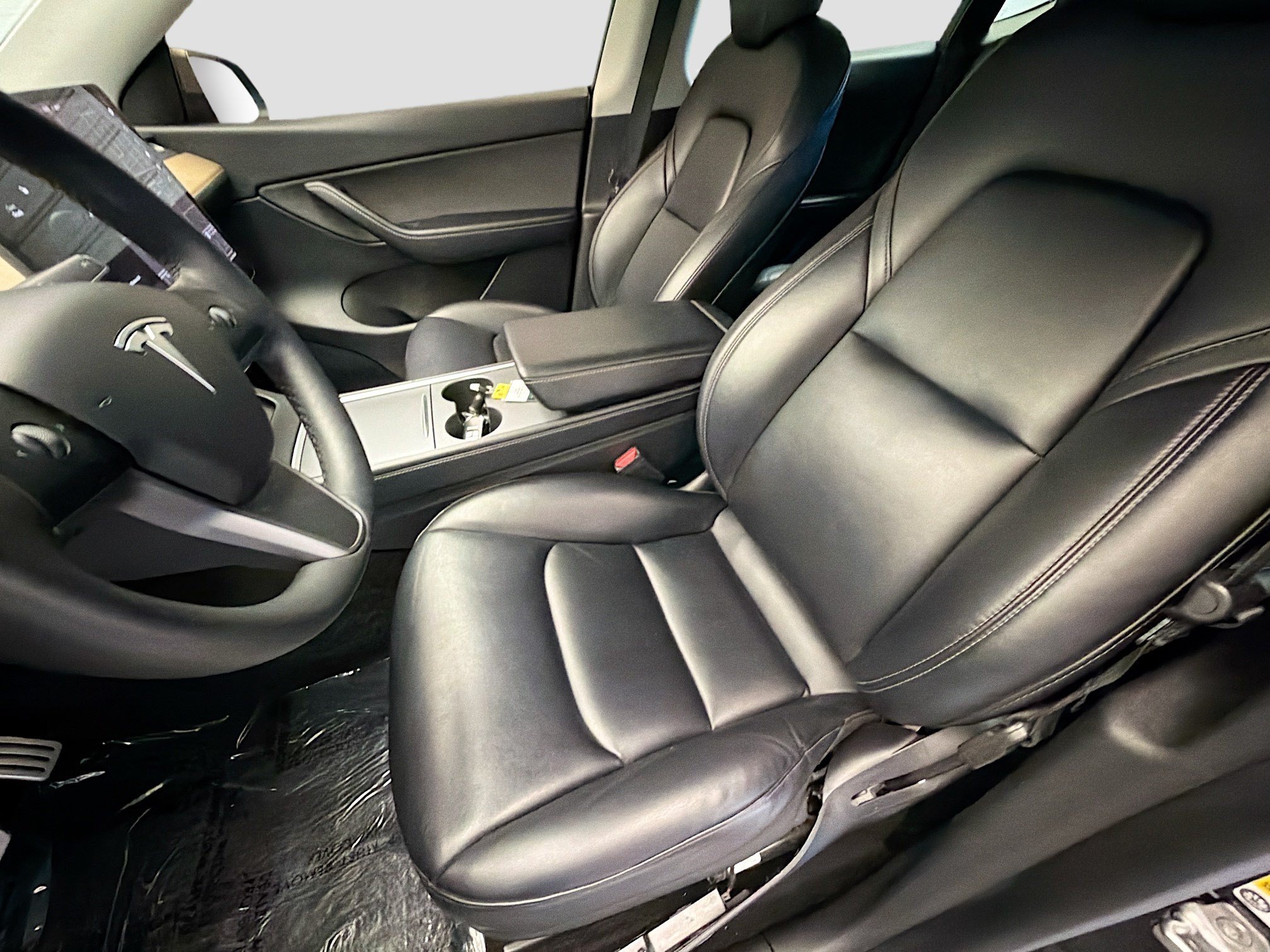 Used 2022 Tesla Model Y Performance AWD/4WD image 11