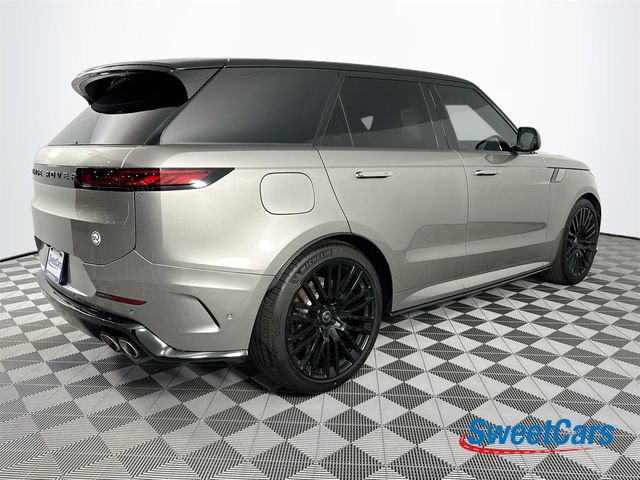 Used 2024 Land Rover Range Rover Sport AWD/4WD image 7