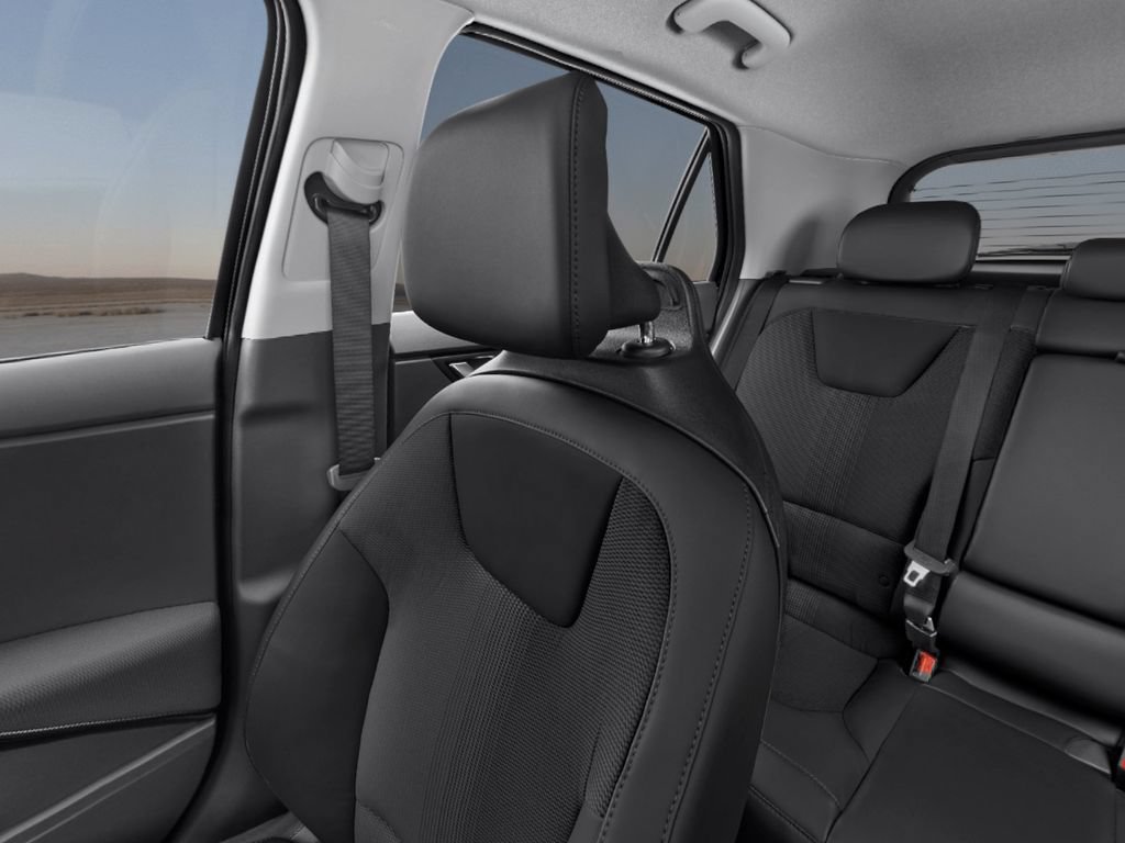 New 2026 Kia Niro EX FWD image 16