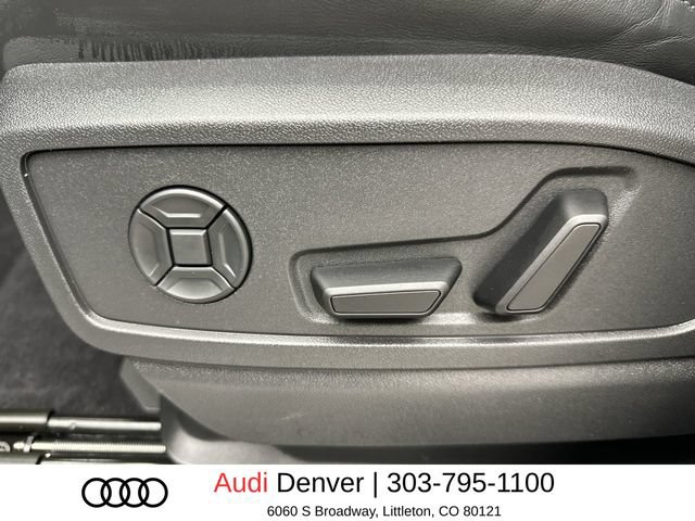 Used 2025 Audi Q5 Premium w/ Convenience Package AWD/4WD image 12