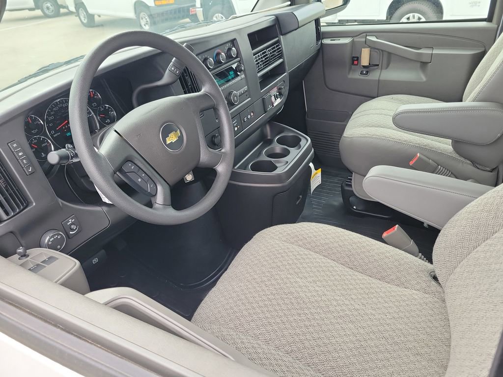 New 2025 Chevrolet Express 2500 w/ Driver Convenience Package RWD image 8