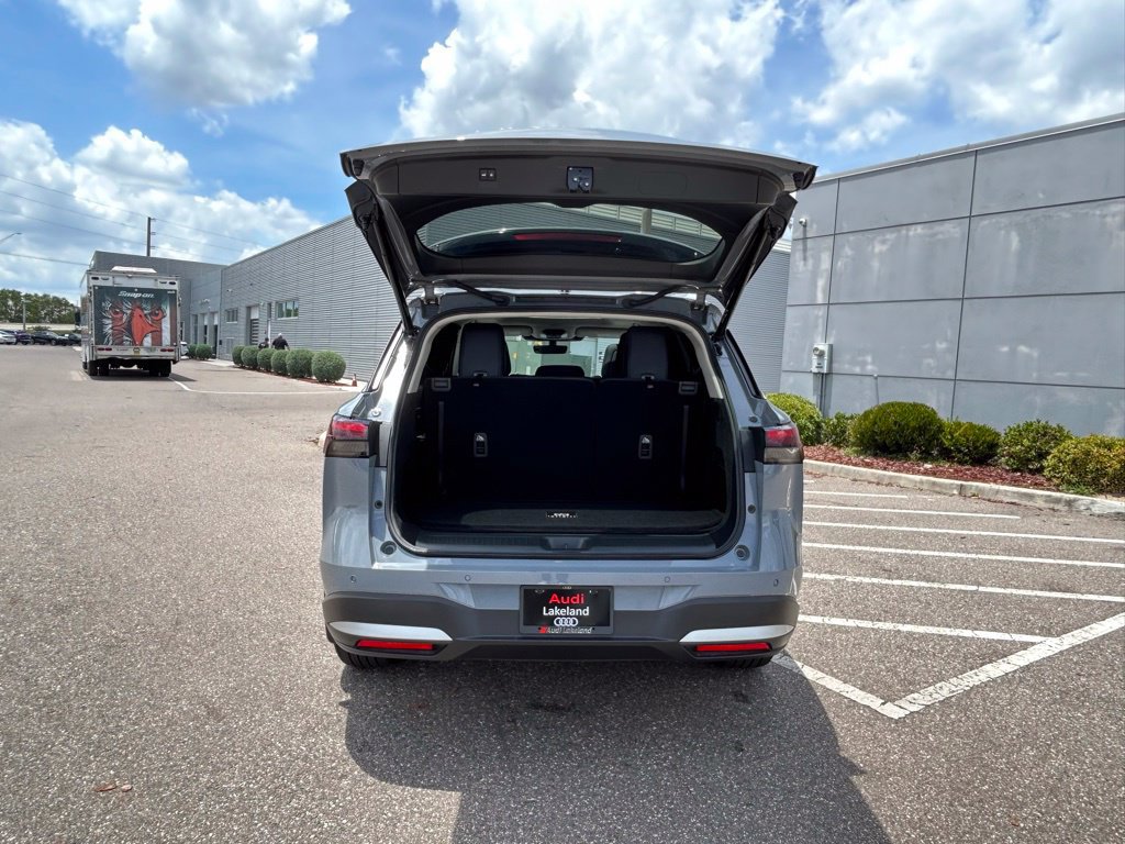 Used 2026 INFINITI QX60 Luxe w/ Cargo Package AWD/4WD image 52