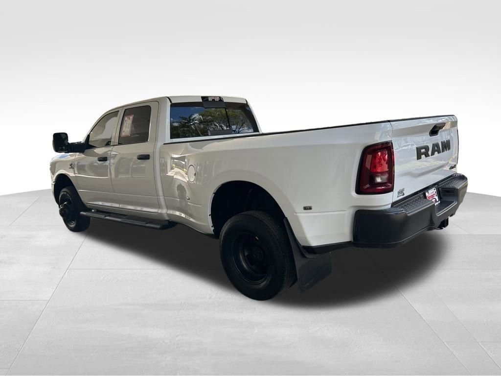 Used 2026 RAM 3500 Tradesman image 4
