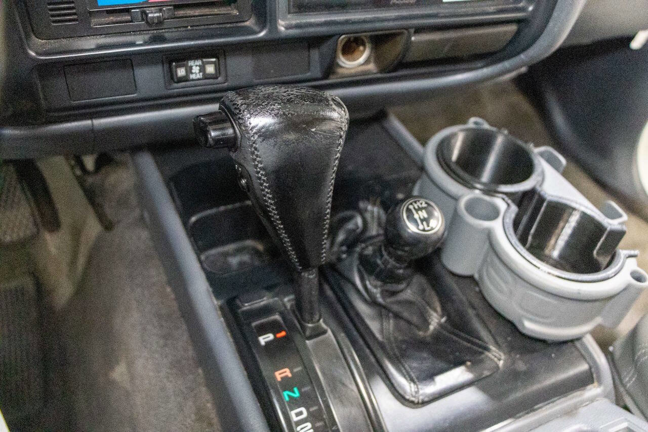 Used 1993 Toyota Land Cruiser image 14