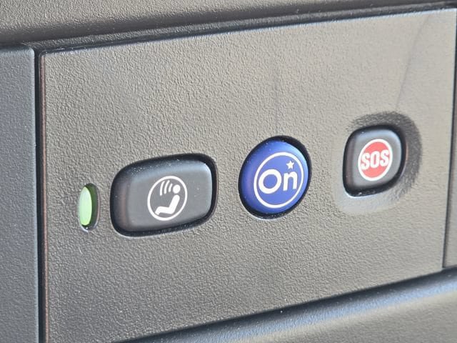 New 2025 Chevrolet Express 3500 w/ Power Convenience Package RWD image 8