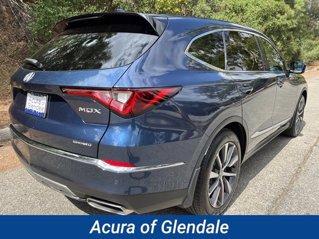 Certified 2026 Acura MDX w/ Technology Package AWD/4WD image 7