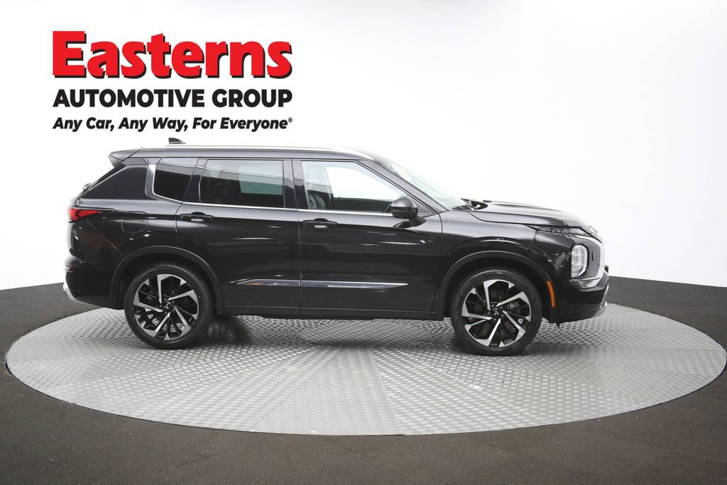 Used 2022 Mitsubishi Outlander SEL AWD/4WD image 48