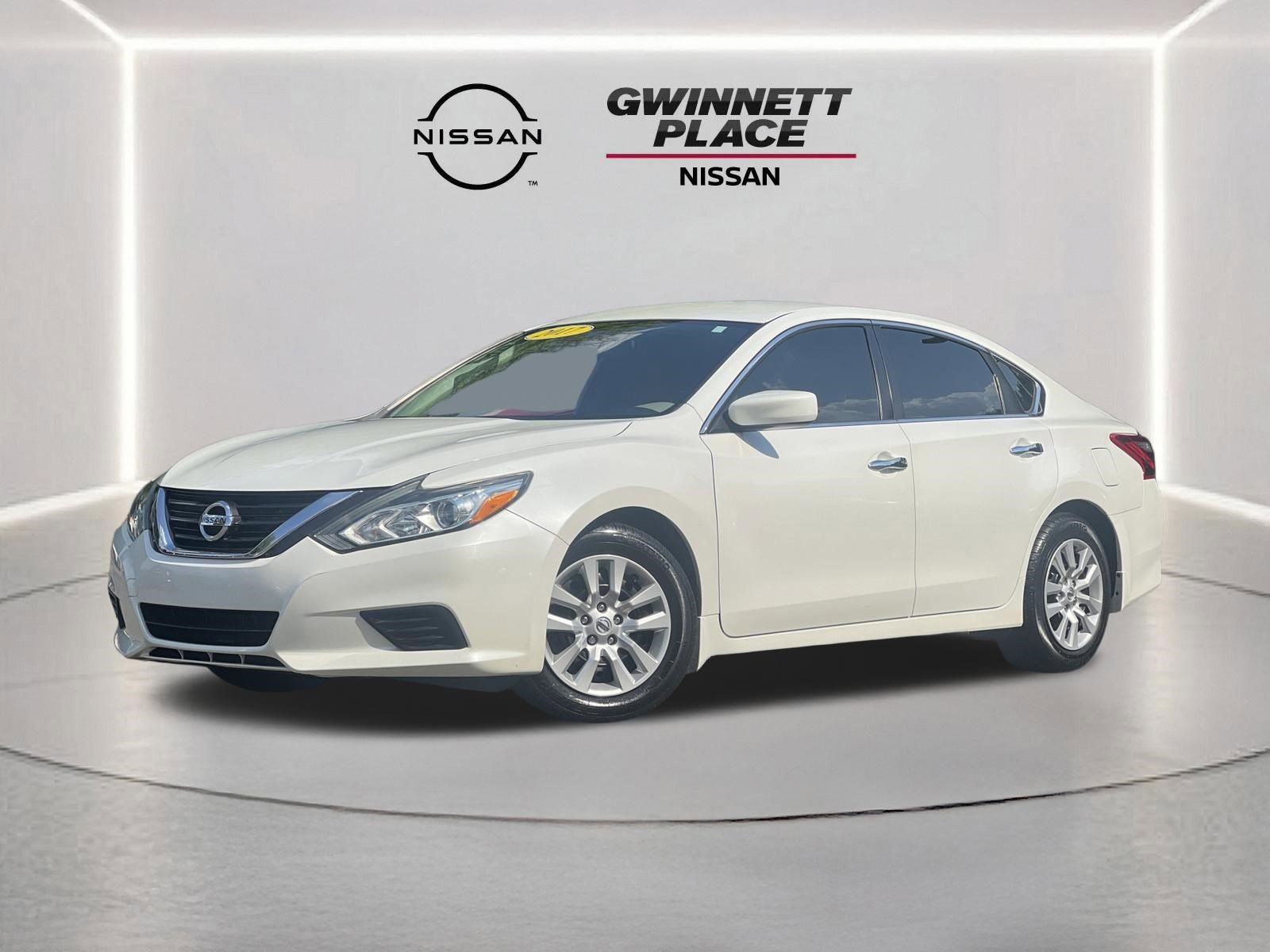 Used 2017 Nissan Altima 2.5 S w/ Power Driver Seat Package FWD image 1