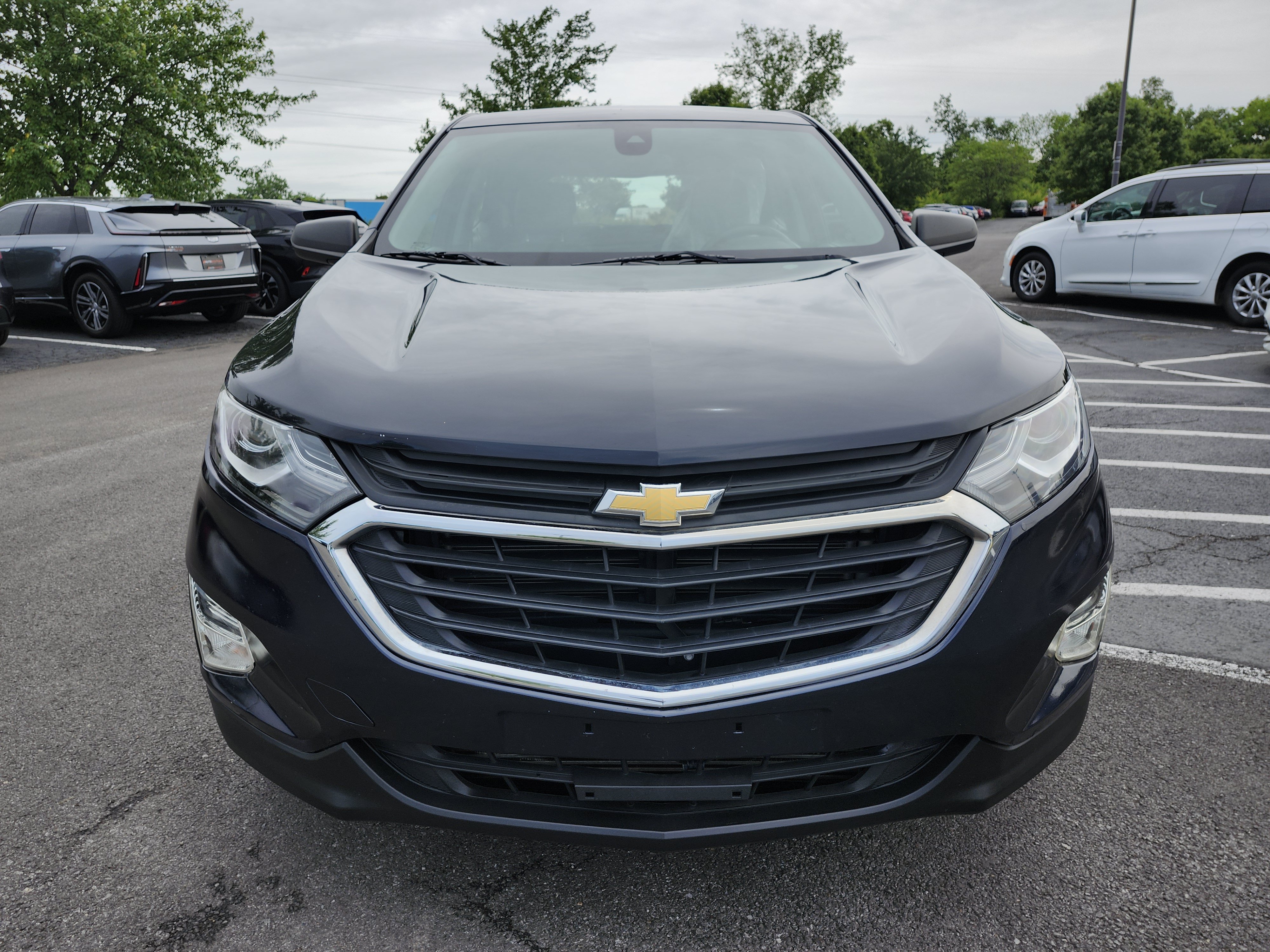 Used 2020 Chevrolet Equinox LS AWD/4WD image 11