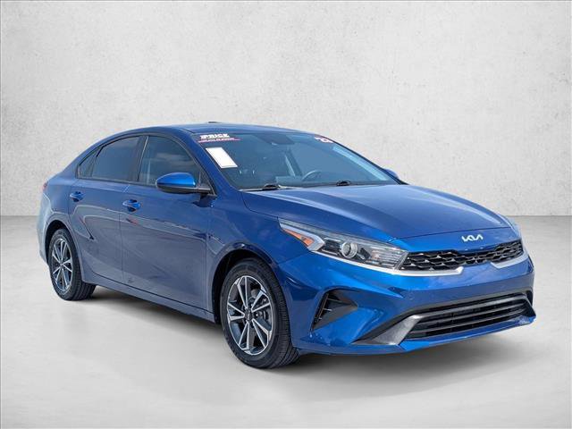 Used 2023 Kia Forte LXS FWD image 3