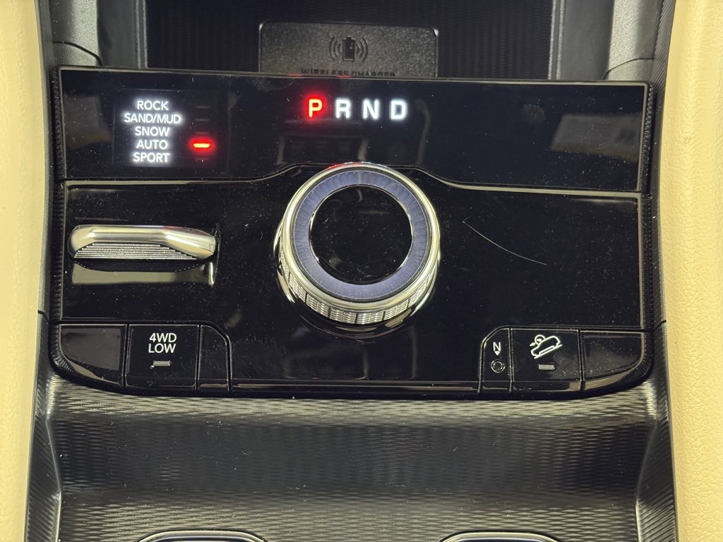 Used 2025 Jeep Grand Cherokee Limited 4xe w/ Luxury Tech Group II image 39