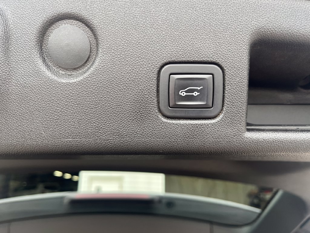 Used 2019 Chevrolet Equinox LT AWD/4WD image 38
