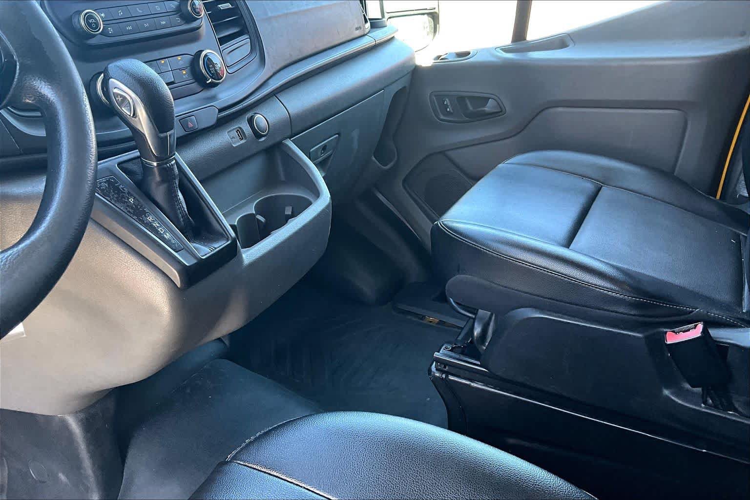 Used 2020 Ford Transit 250 148 High Roof w/ Load Area Protection Package RWD image 17