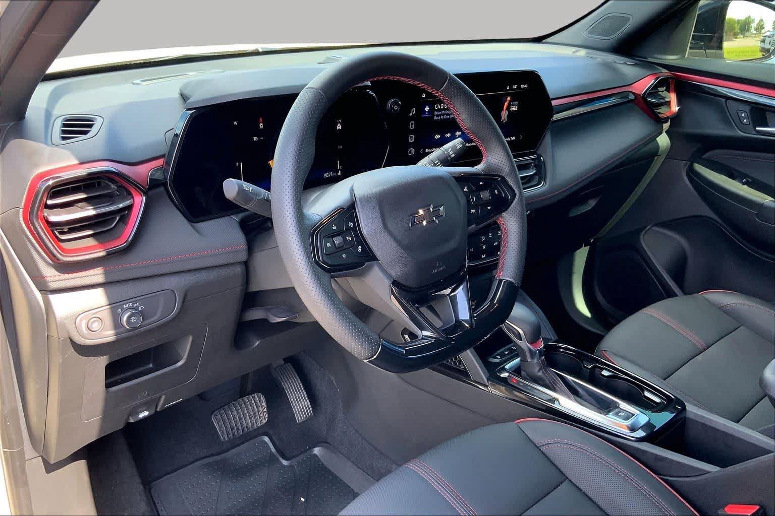 Certified 2026 Chevrolet TrailBlazer RS FWD image 36
