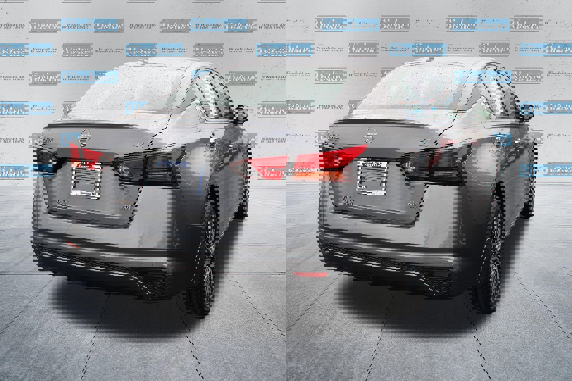 Used 2024 Nissan Altima 2.5 SV image 4