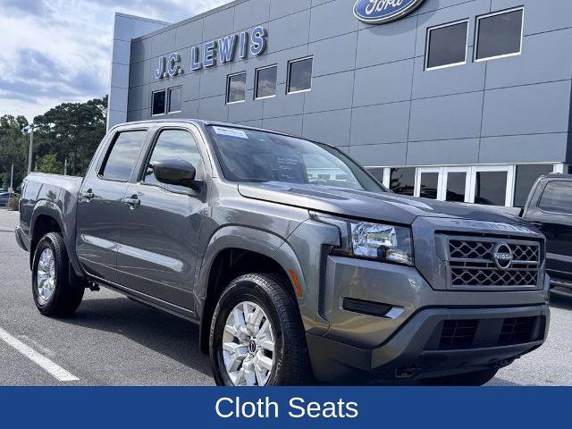 Used 2023 Nissan Frontier SV w/ Tow Package AWD/4WD image 2