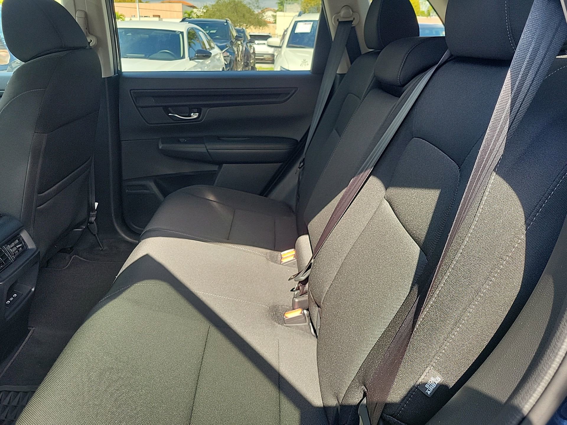 Used 2025 Honda CR-V EX image 18